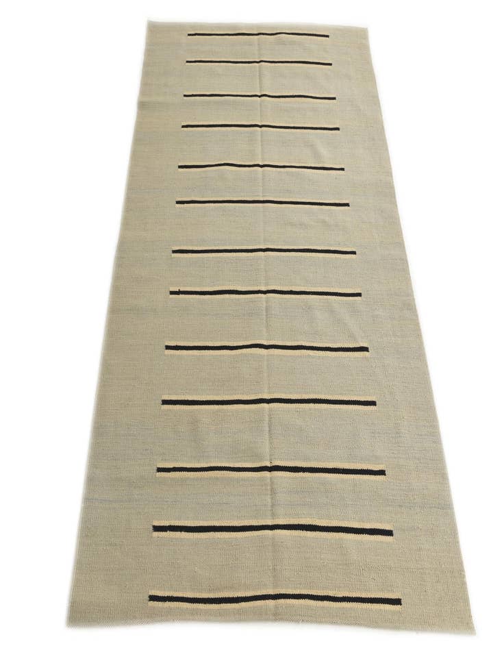 Detail image of  4' x 6' 1  Hand Woven Kilim Modern Wool Rug