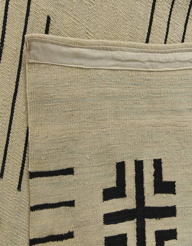 Detail image of  10' 1 x 12' 8  Hand Woven Kilim Modern Wool Rug
