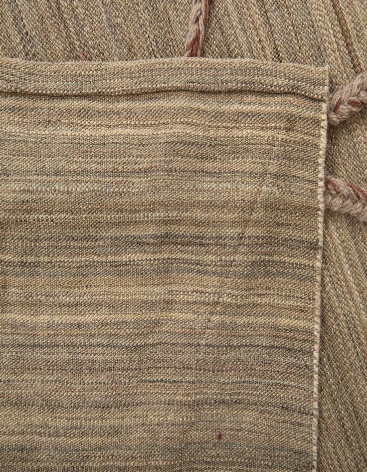 Detail image of  5' x 8'  Hand Woven Kilim Modern Wool Rug