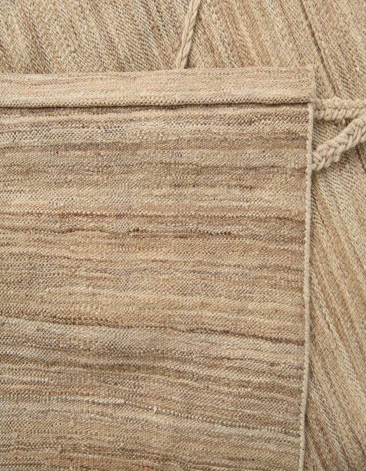 Detail image of  6' 4 x 9' 8  Hand Woven Kilim Modern Wool Rug