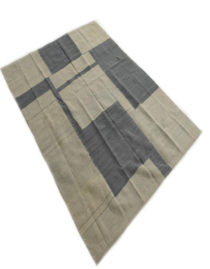 Detail image of  5' x 6' 7  Hand Woven Kilim Modern Wool Rug