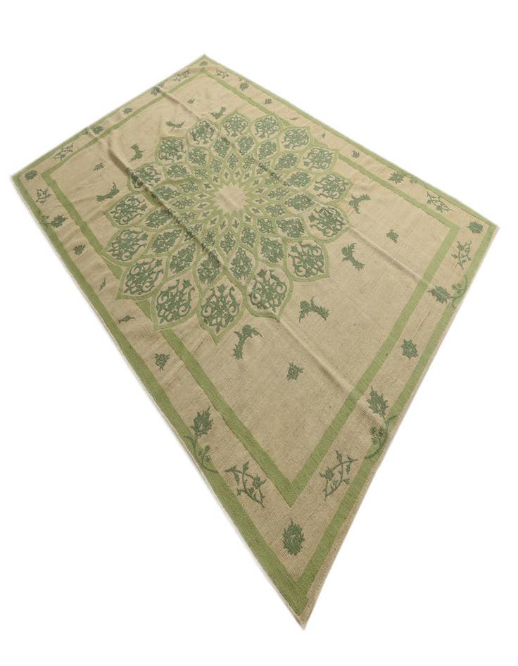 Detail image of  7' 7 x 11'  Hand Woven Kilim Modern Rug