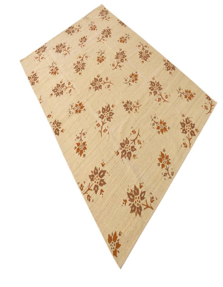 Detail image of  5' 8 x 8' 1  Hand Woven Kilim Modern Rug