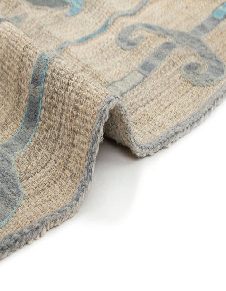 Detail image of  5' 11 x 7' 8  Hand Knotted Kilim Wool Rug