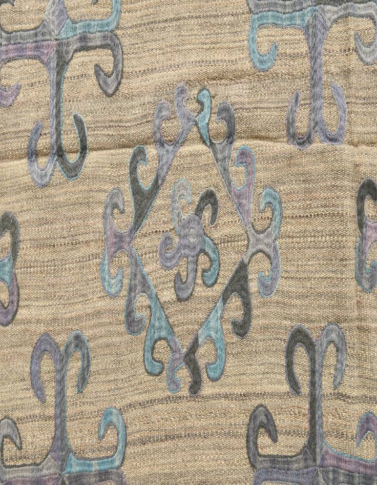 Detail image of  6' 8 x 9' 5  Hand Woven Kilim Suzani Wool Rug