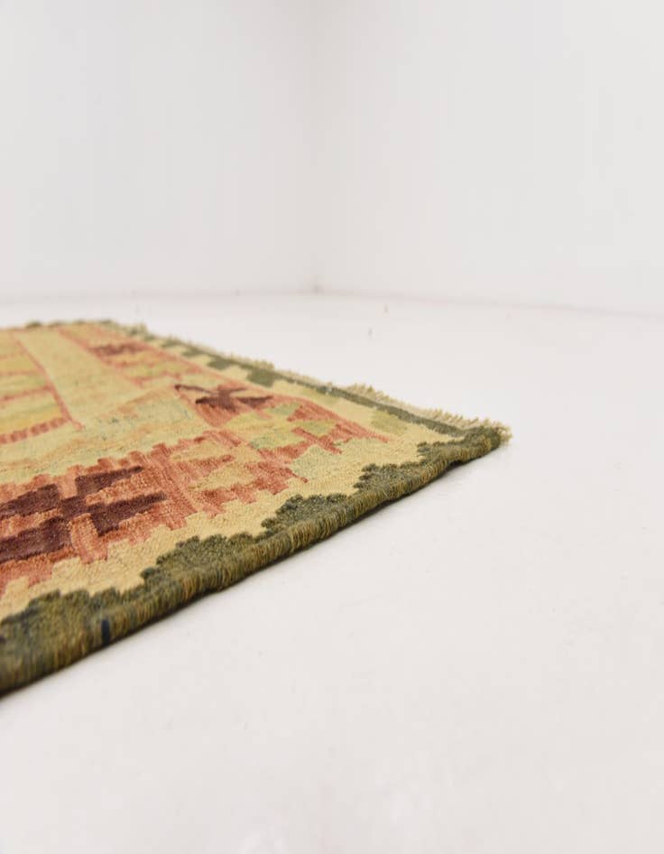 Detail image of  4' 3 x 6' 2  Hand Woven Kilim Waziri Wool Rug