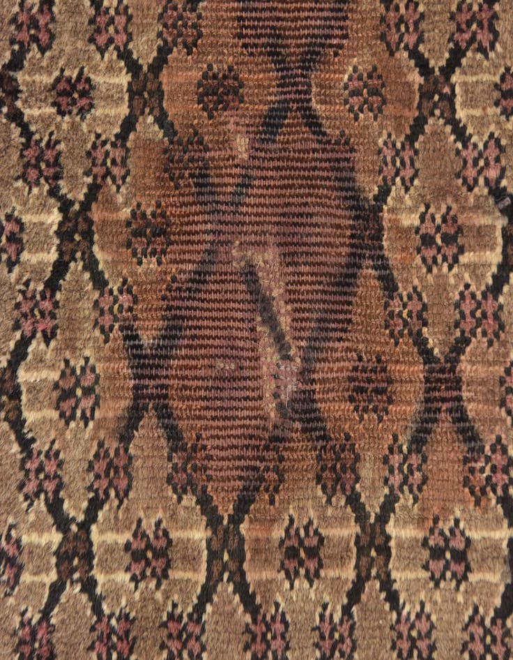 Detail image of 5' x 9' 2 Koliaei Wool Rug