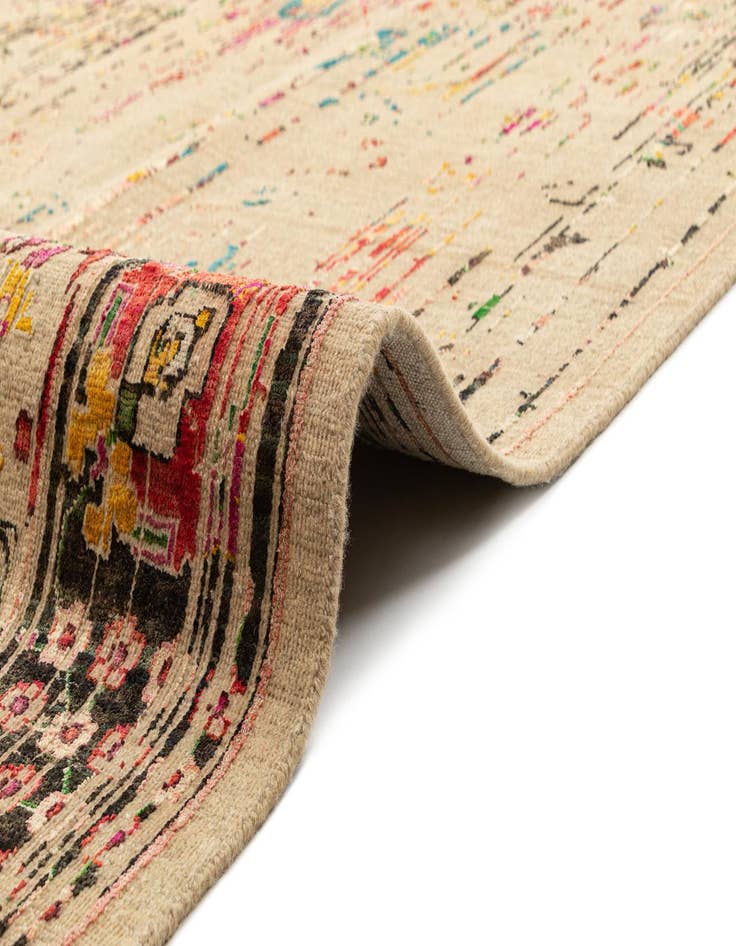 Detail image of  9' 10 x 13' 1  Hand Knotted Kundan Rug