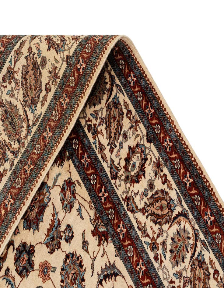 Detail image of  8' 2 x 10' Lahour Rug