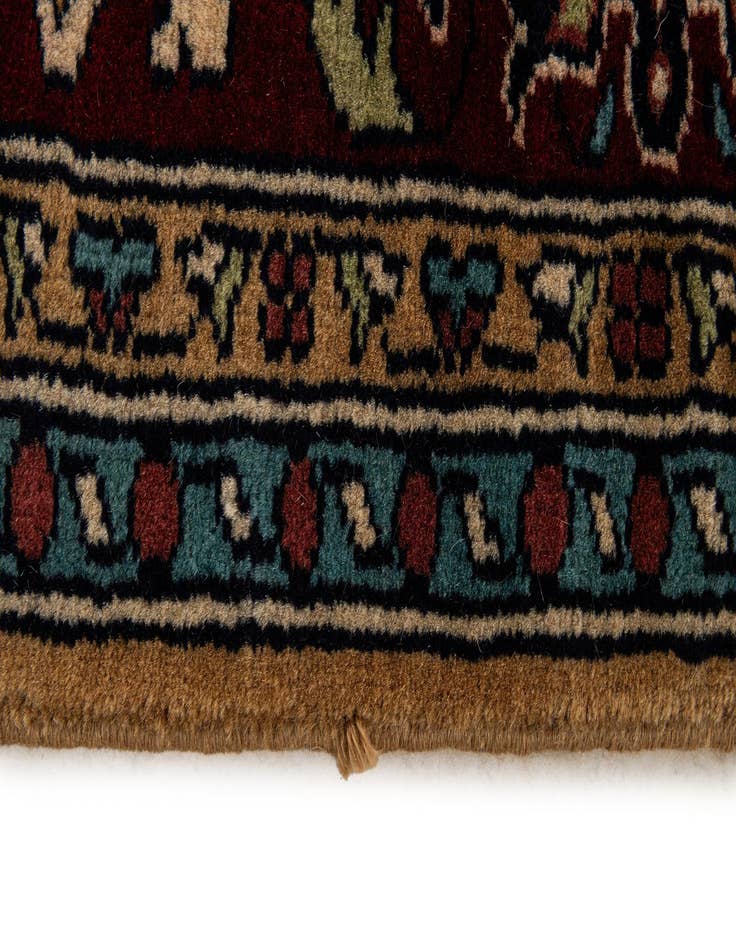 Detail image of  5' 11 x 9' 2  Hand Knotted Lahour Wool Rug