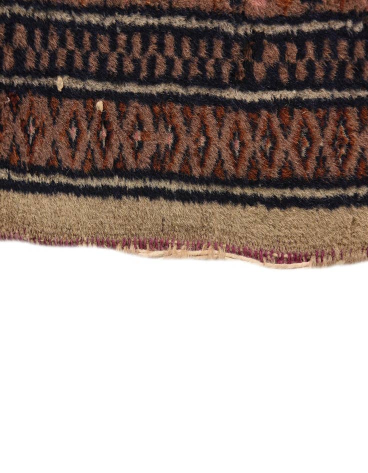 Detail image of  4' 3 x 6' 4  Hand Knotted Lahour Oriental Rug