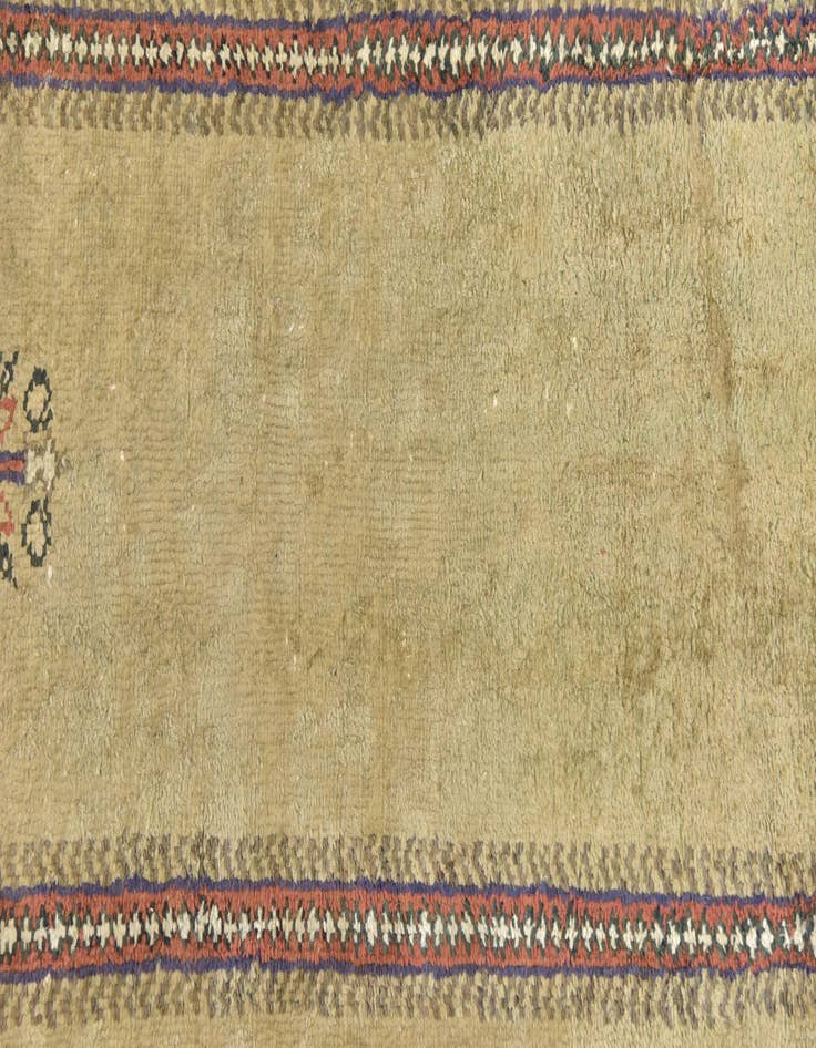 Detail image of  3' 2 x 4' 8  Hand Knotted Lahour Rug