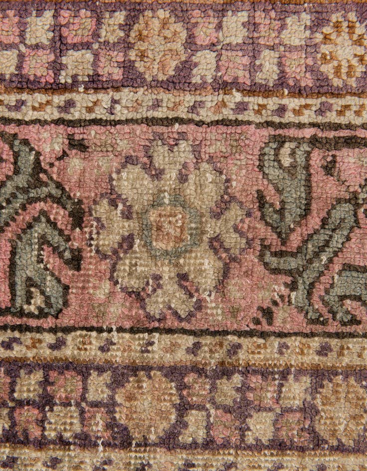 Detail image of  3' x 4' 1  Hand Knotted Lahour Wool Rug