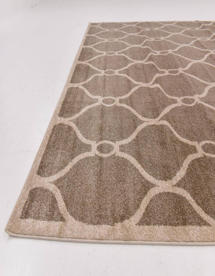 Detail image of  9' x 12' Lattice Rug
