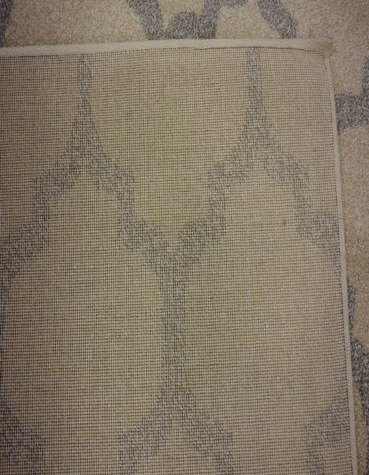 Detail image of  5' x 8' Lattice Rug