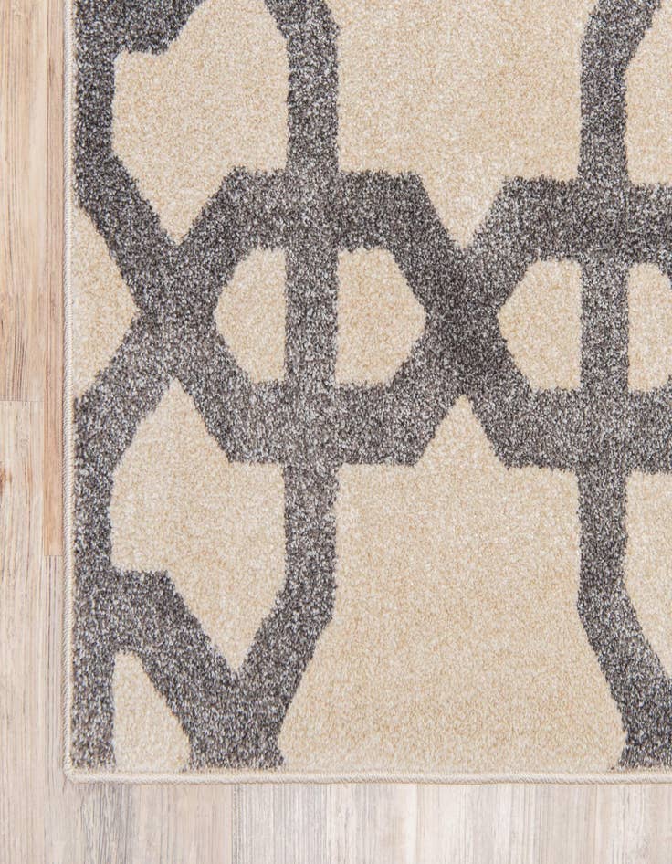 Detail image of  9' x 12' Lattice Rug