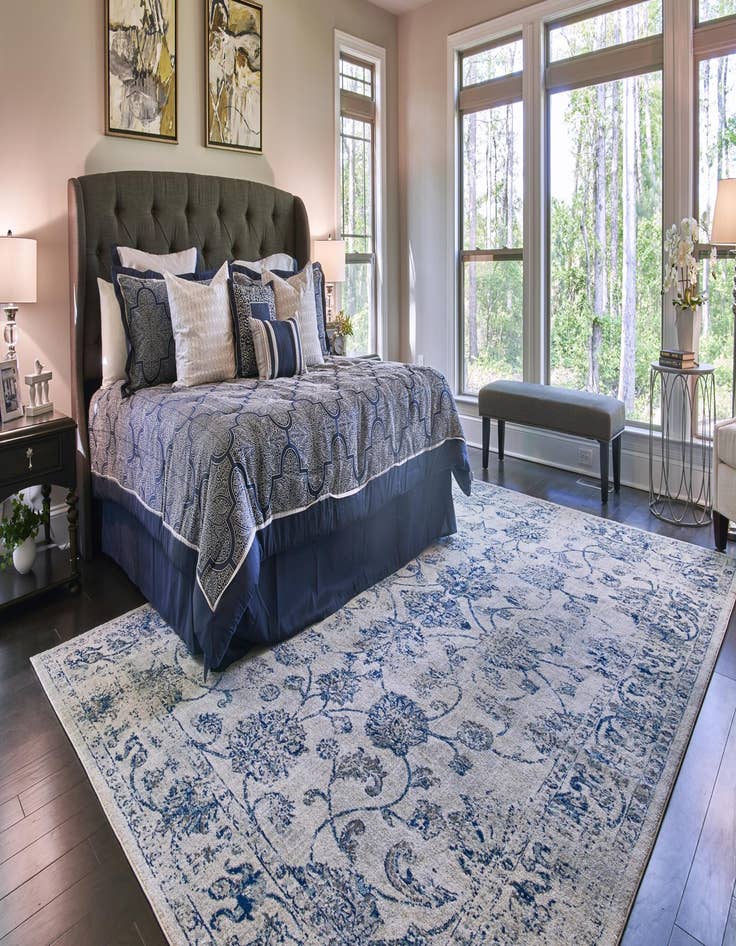 Detail image of  8' x 10' Legacy Rug