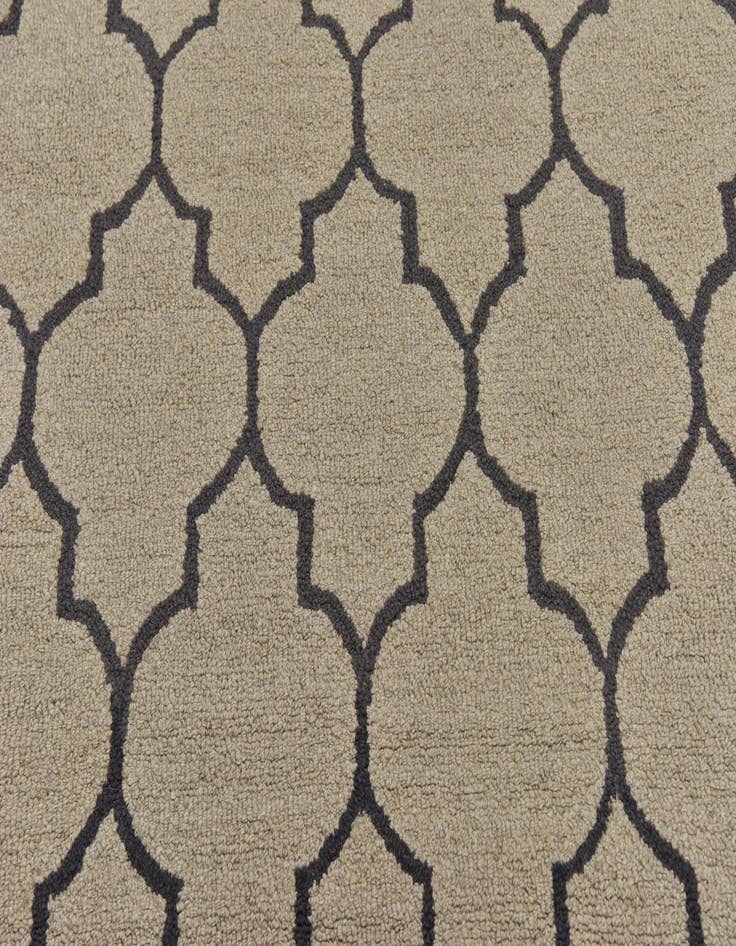 Detail image of  5' x 8' Luna Wool Rug