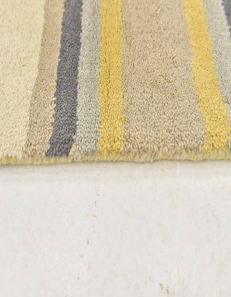 Detail image of  3' 10 x 5' 7 Luna Wool Rug