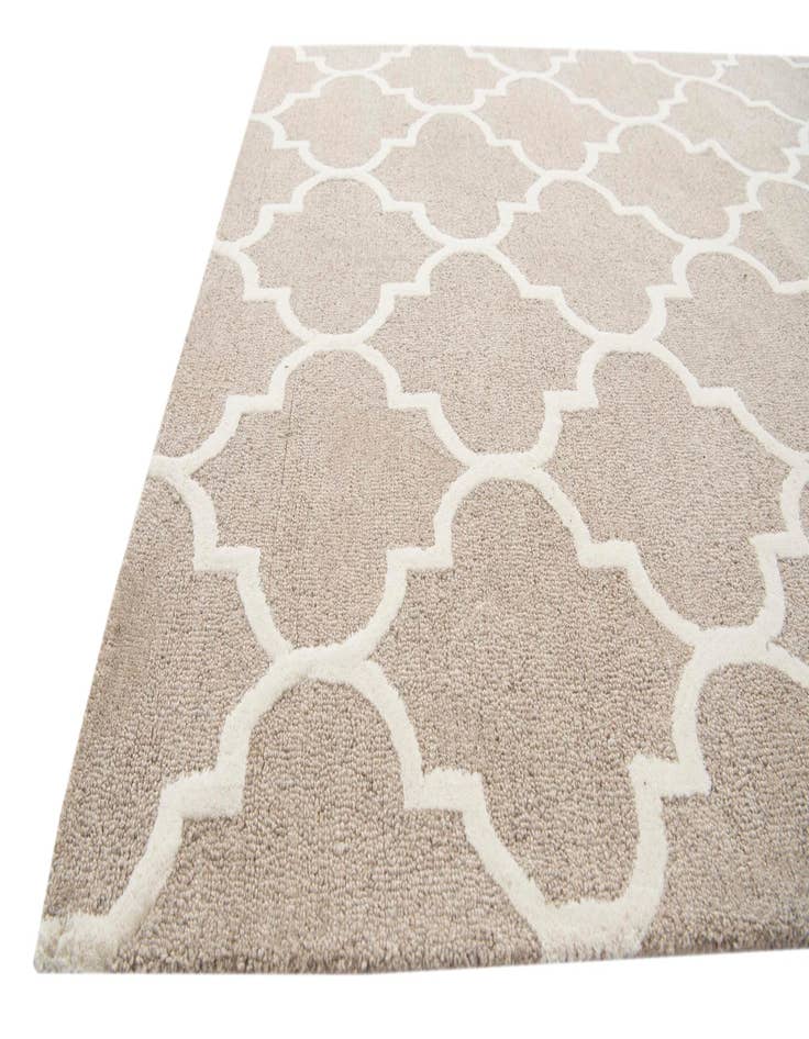Detail image of  5' 1 x 8' Luna Rug