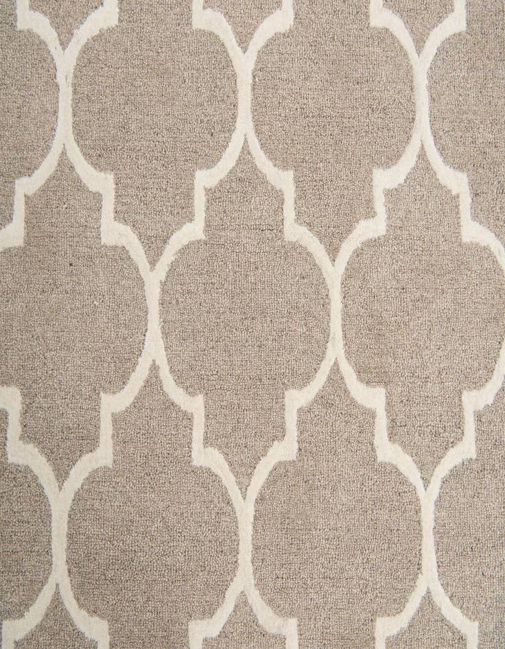 Detail image of  5' 1 x 8' Luna Rug