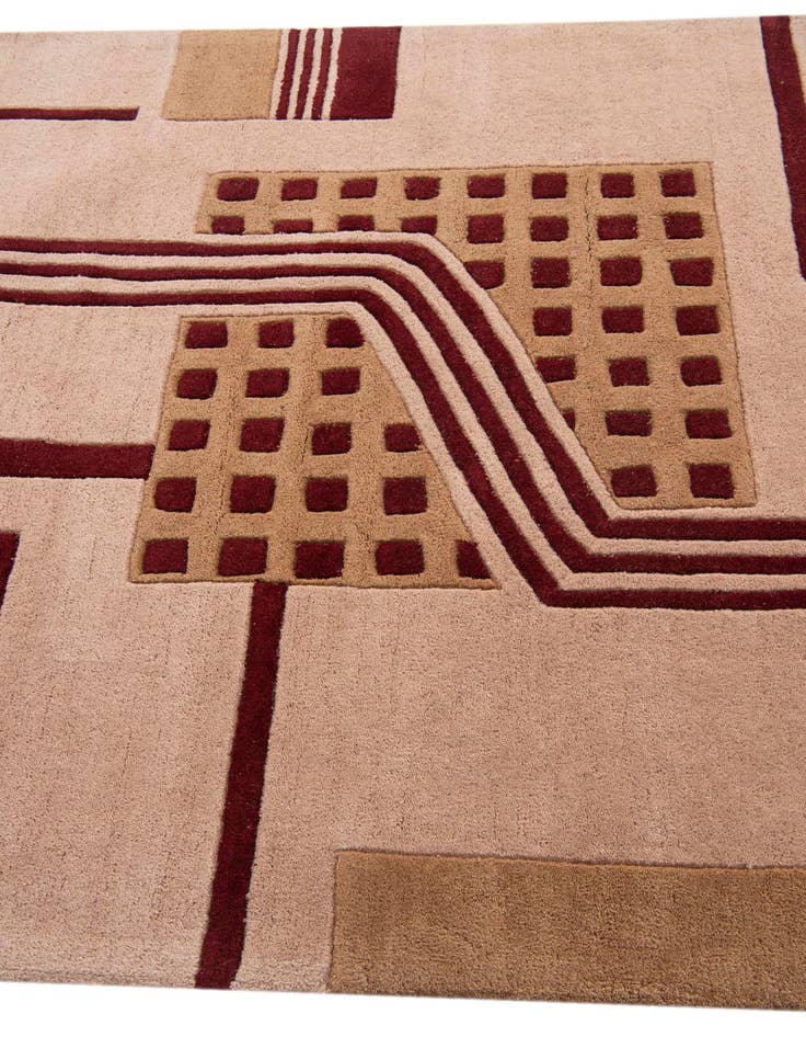 Detail image of  5' x 7' 10 Luna Rug