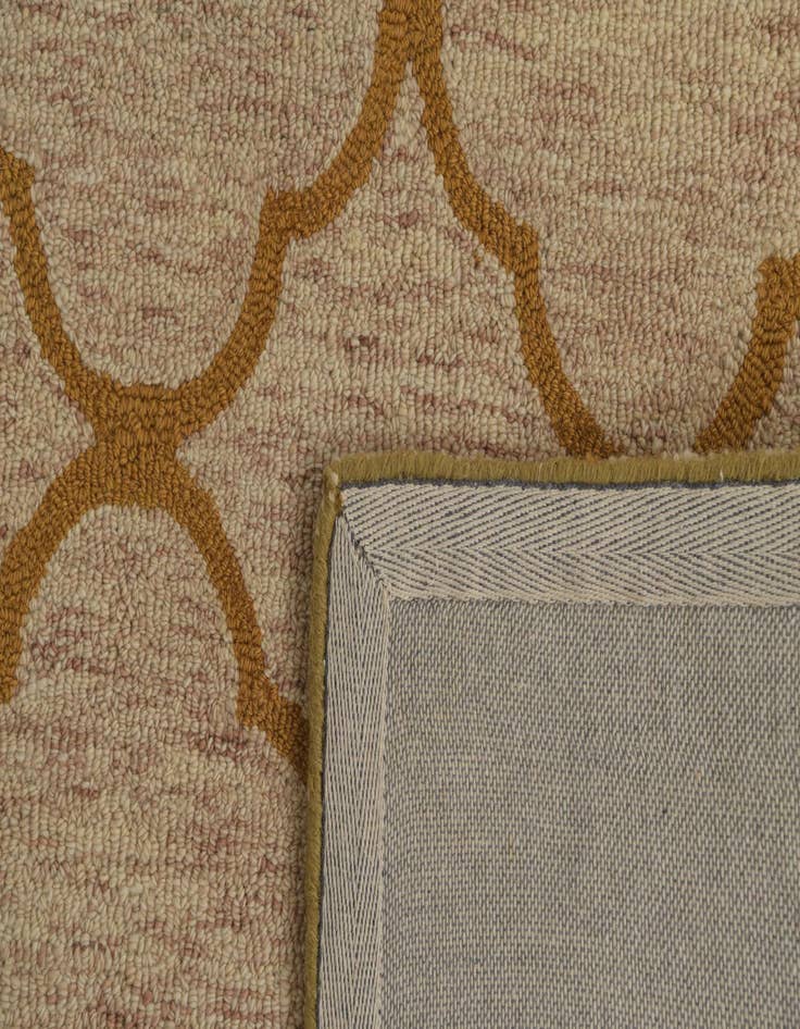 Detail image of  5' 1 x 8' Luna Wool Rug