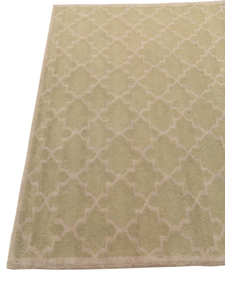 Detail image of  5' x 7' 10 Luna Wool Rug