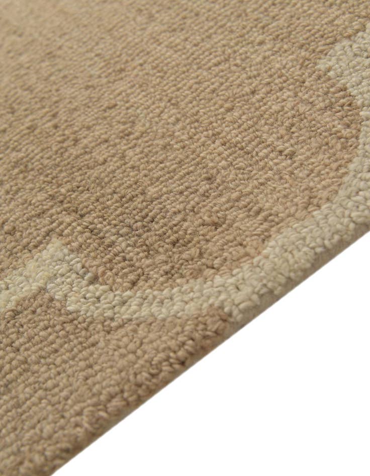 Detail image of  5' 1 x 8' 2 Luna Wool Rug
