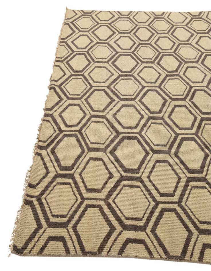 Detail image of  8' 1 x 10'  Hand Knotted Luna Wool Rug