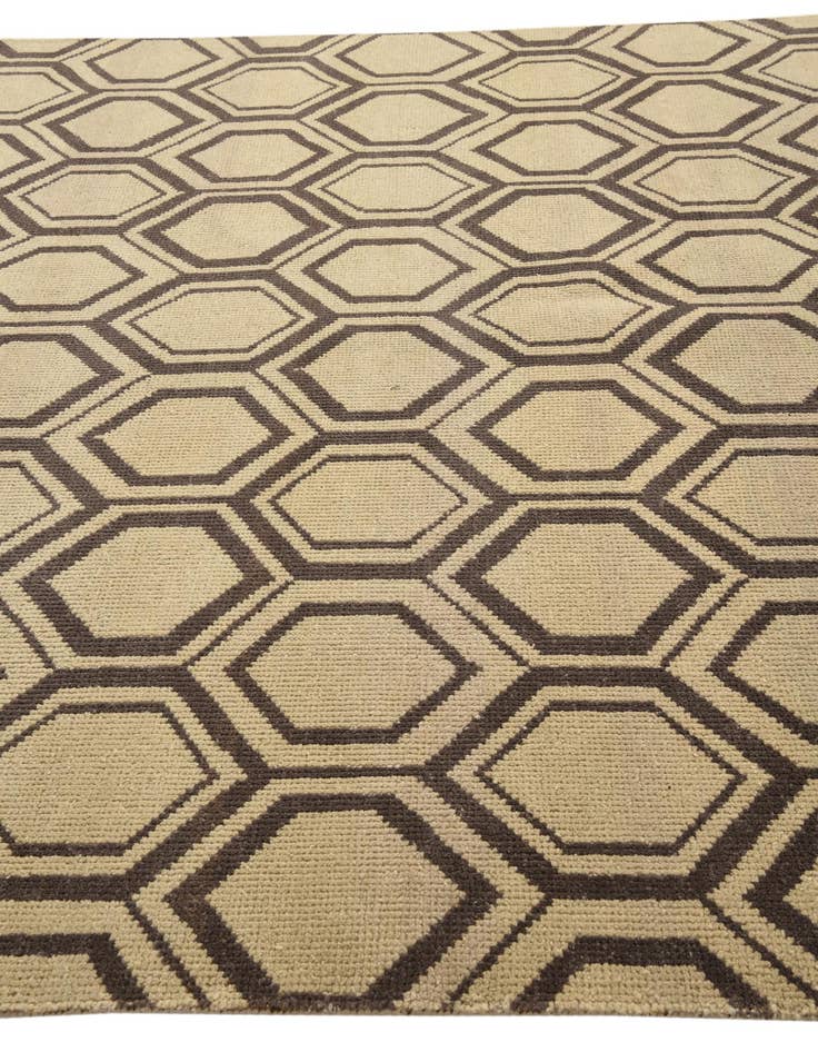 Detail image of  8' 1 x 10'  Hand Knotted Luna Wool Rug