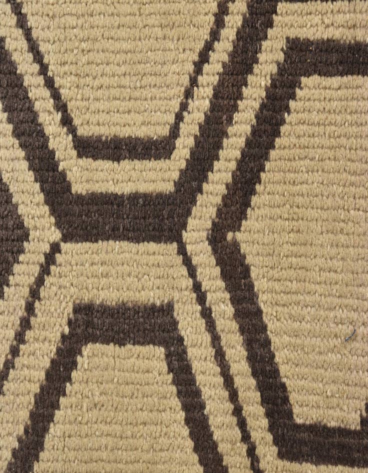 Detail image of  8' 1 x 10'  Hand Knotted Luna Wool Rug
