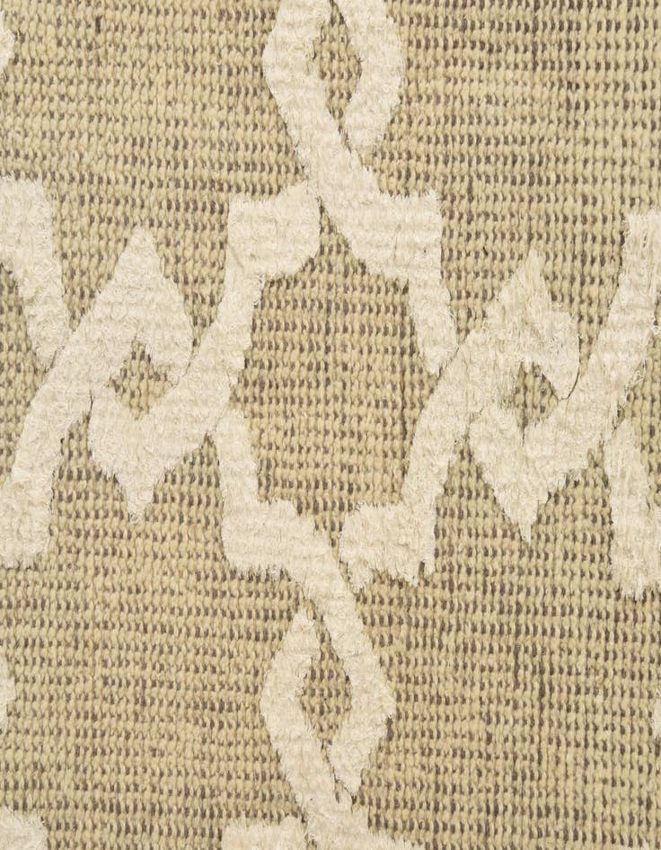 Detail image of  5' x 7'  Hand Knotted Luna Rug