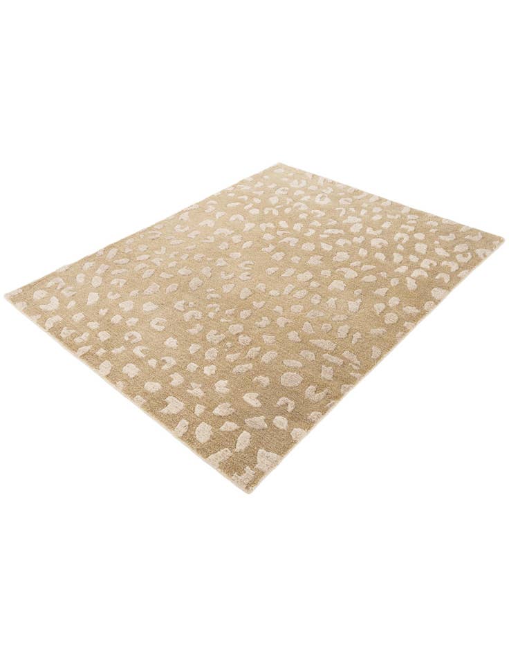 Detail image of  4' 4 x 5' 8 Luna Rug