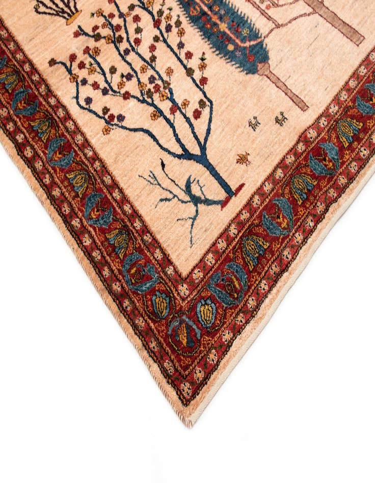 Detail image of  6' 10 x 9' 11 Luribaft Wool Rug