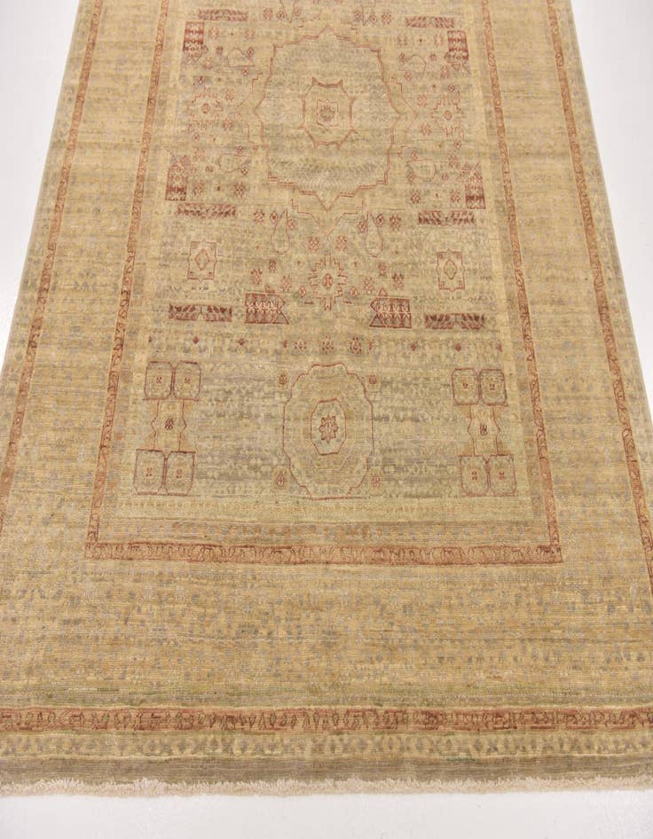 Detail image of  4' 10 x 6' 8  Hand Knotted Mamluk Ziegler Oriental Rug