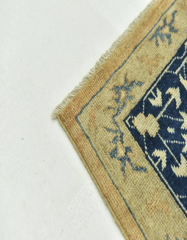 Detail image of  8' 9 x 11' 3  Hand Knotted Mamluk Ziegler Rug