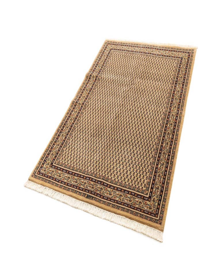 Detail image of  4' 7 x 6' 6  Hand Knotted Mir Wool Rug