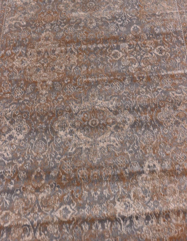 Detail image of  5' x 7' 6 Modern Classical Rug