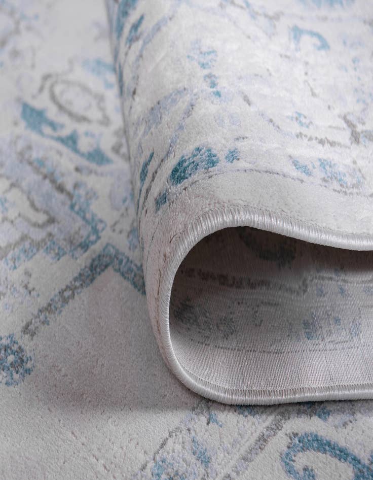 Detail image of  5' x 8' Modern Classical Rug