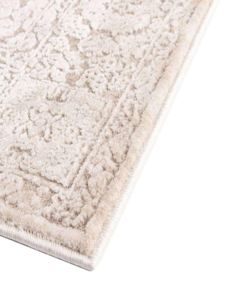 Detail image of  3' x 5' Modern Classical Rug
