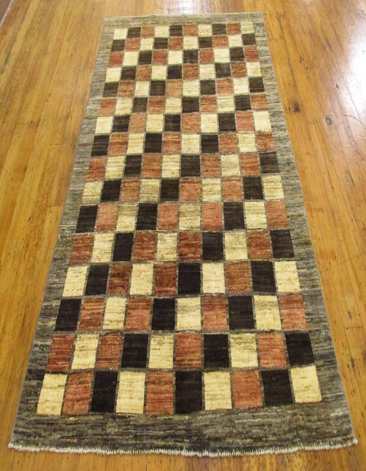 Detail image of  4' 7 x 6' 8  Hand Knotted Modern Ziegler Oriental Rug