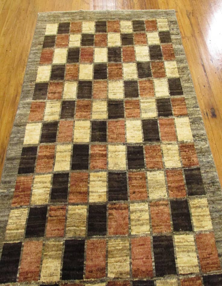 Detail image of  4' 7 x 6' 8  Hand Knotted Modern Ziegler Oriental Rug