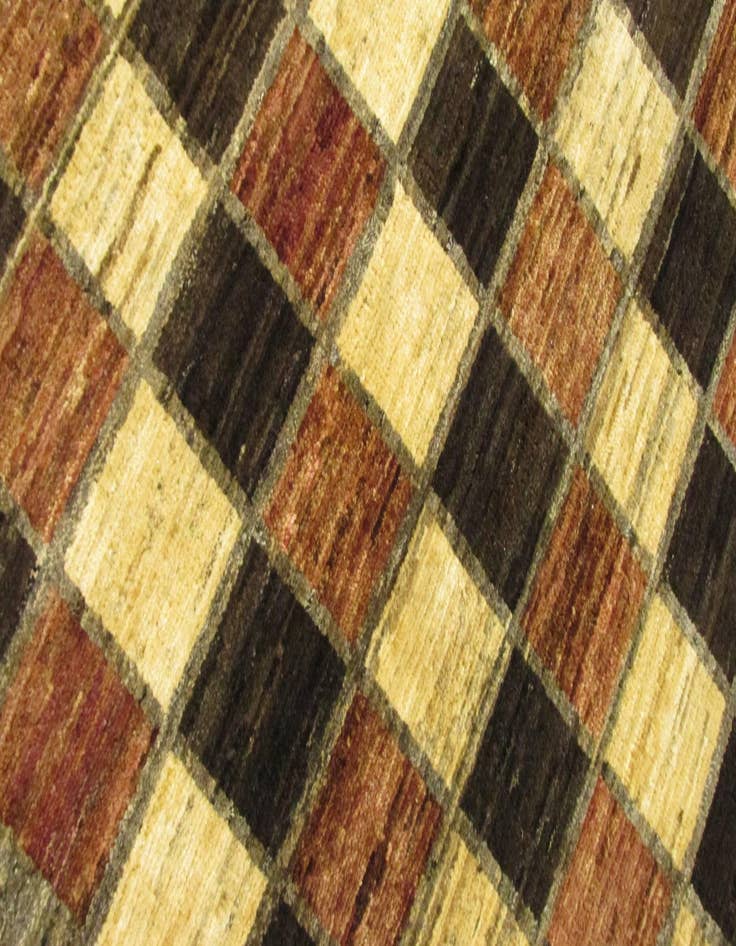 Detail image of  4' 7 x 6' 8  Hand Knotted Modern Ziegler Oriental Rug