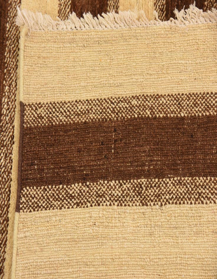 Detail image of  6' 6 x 10'  Hand Knotted Modern Ziegler Oriental Rug