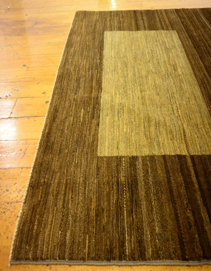 Detail image of  3' 10 x 5' 9  Hand Knotted Modern Ziegler Oriental Rug