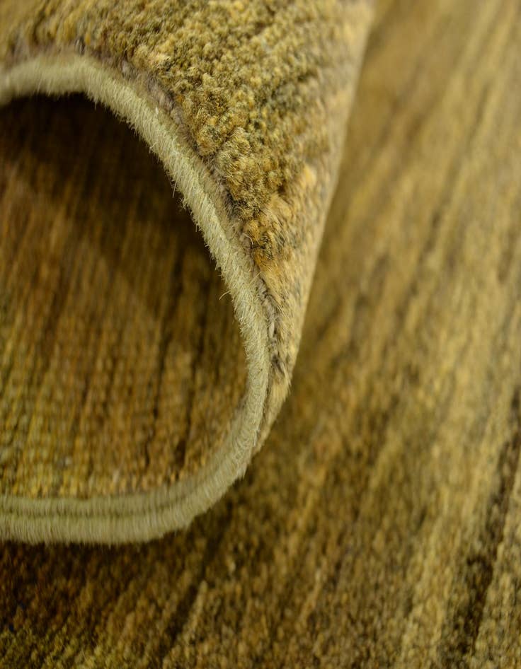 Detail image of  4' 11 x 6' 5  Hand Knotted Modern Ziegler Oriental Rug