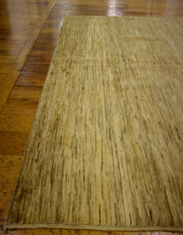 Detail image of  4' 8 x 6' 5  Hand Knotted Modern Ziegler Oriental Rug