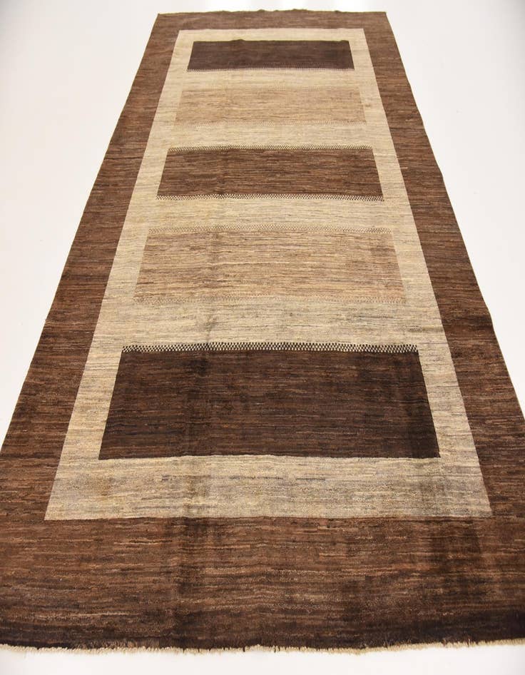 Detail image of  6' 10 x 9' 7  Hand Knotted Modern Ziegler Rug