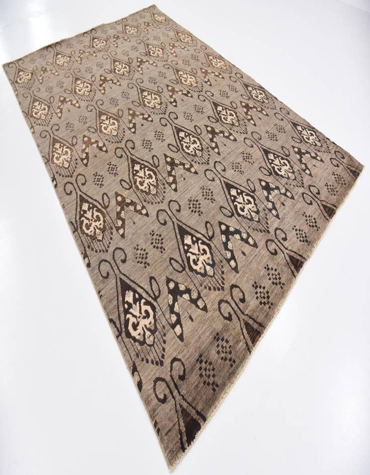 Detail image of  6' 8 x 9' 7  Hand Knotted Modern Ziegler Rug